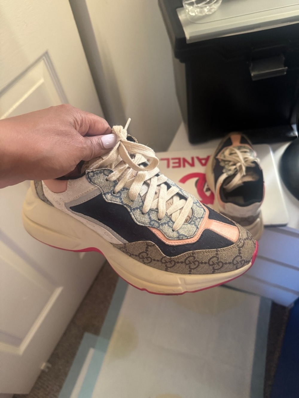 Gucci Women's Chunky Sneaker in Beige, Black & Pink Accent